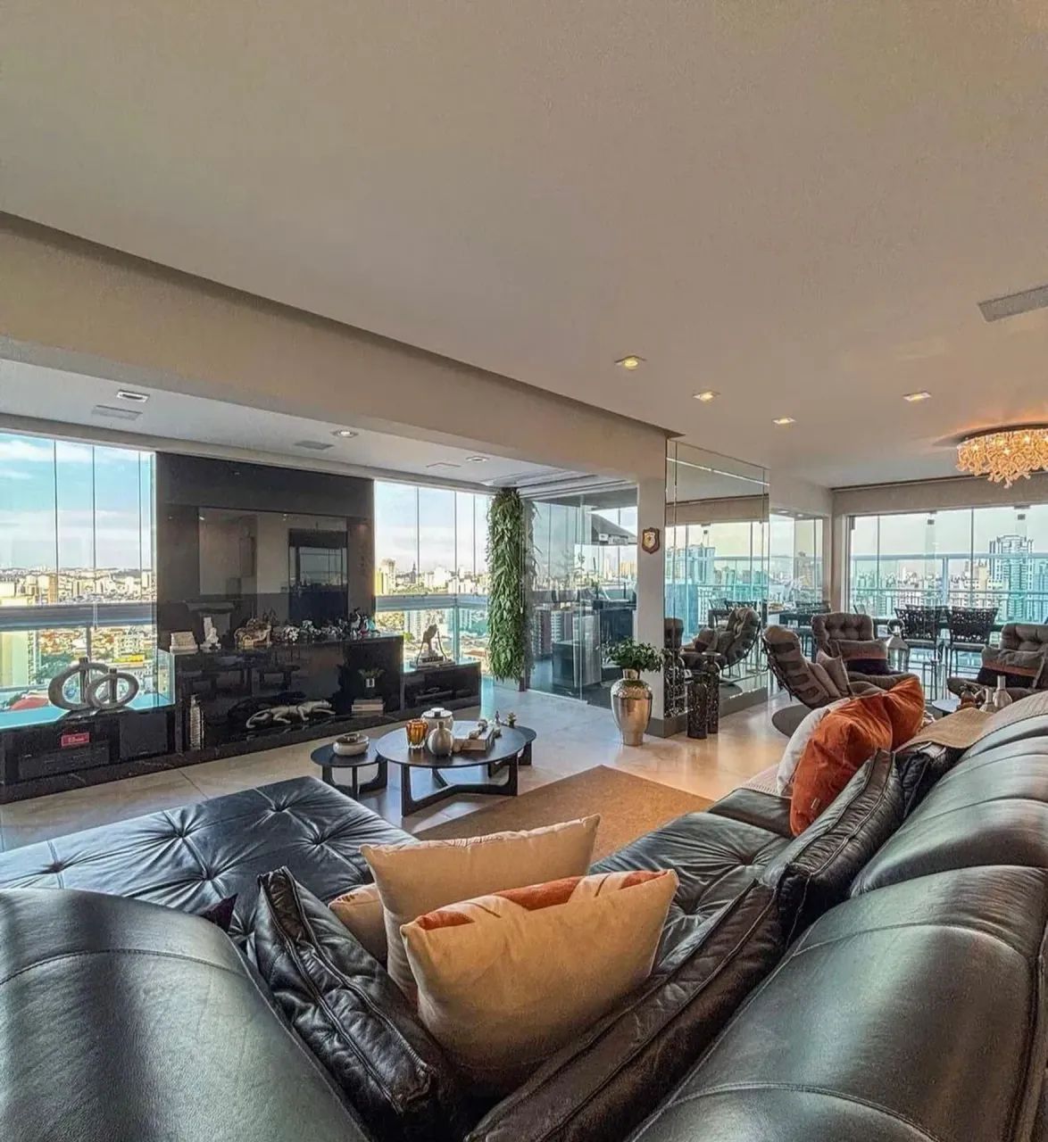 COBERTURA PARA LOCAÇÃO ALTO PADRÃO À VENDA | ANALIA FRANCO | 342m² | 3 SUÍTES | VARANDA GO