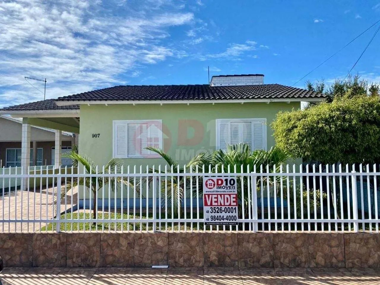 Casa de 120m² com 4 Quartos e Amplo Terreno (360m²) - Foto 2