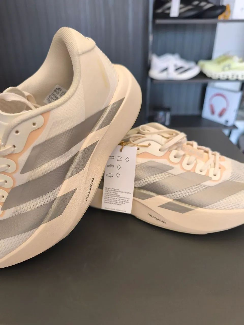 ADIDAS ADIZERO EVO SL  IMPORTADO - Foto 3