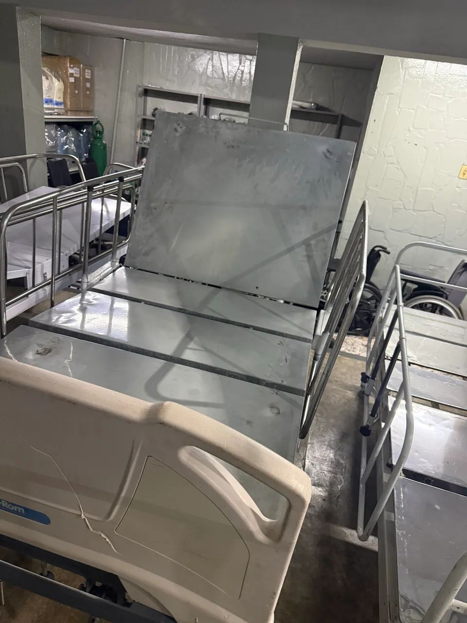 Cama hospitalar  - Foto 2