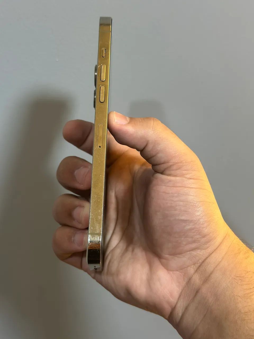 IPhone 14 Pro Max 128 Gold - Foto 3
