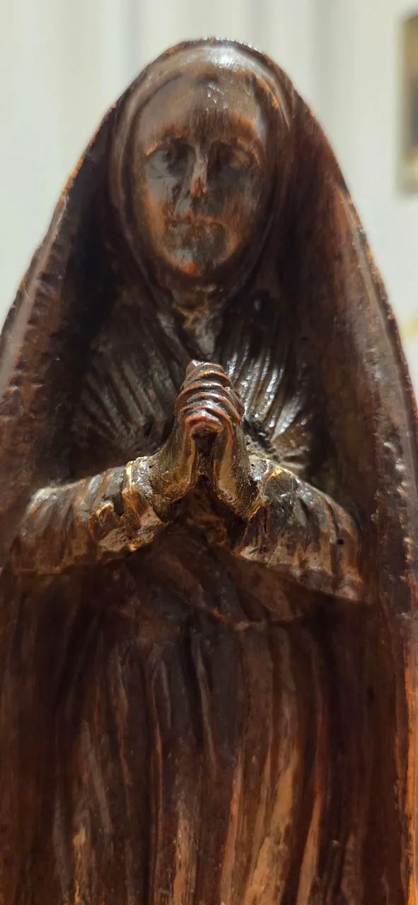 Imagem Sacra Antiga em Madeira Entalhada - Nossa Senhora (Arte Sacra Vintage / Colonial)  - Foto 4