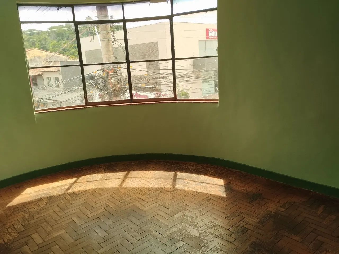 Casa na praça de Jaboticatubas  - Foto 2