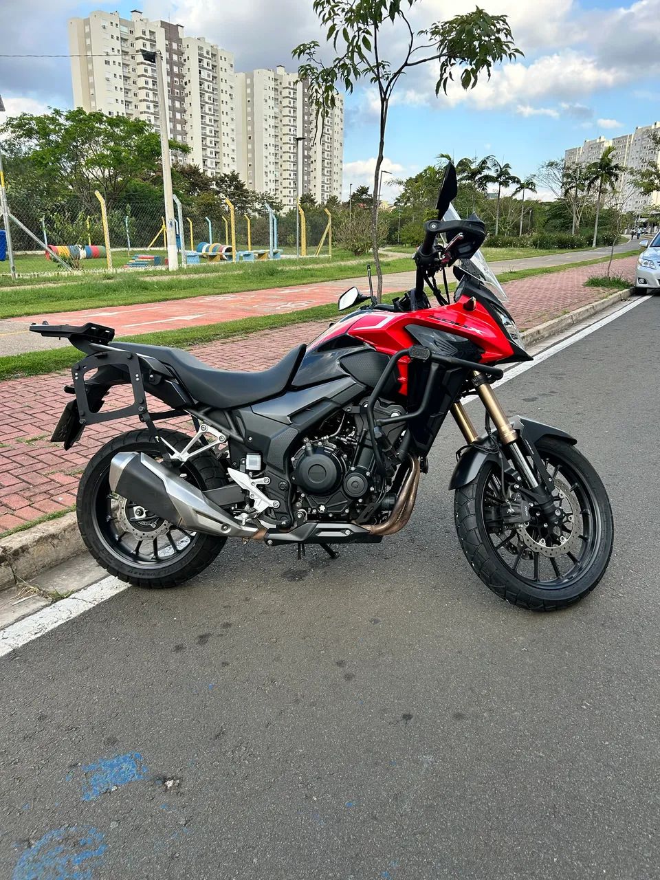 CB500X  Com acessórios 