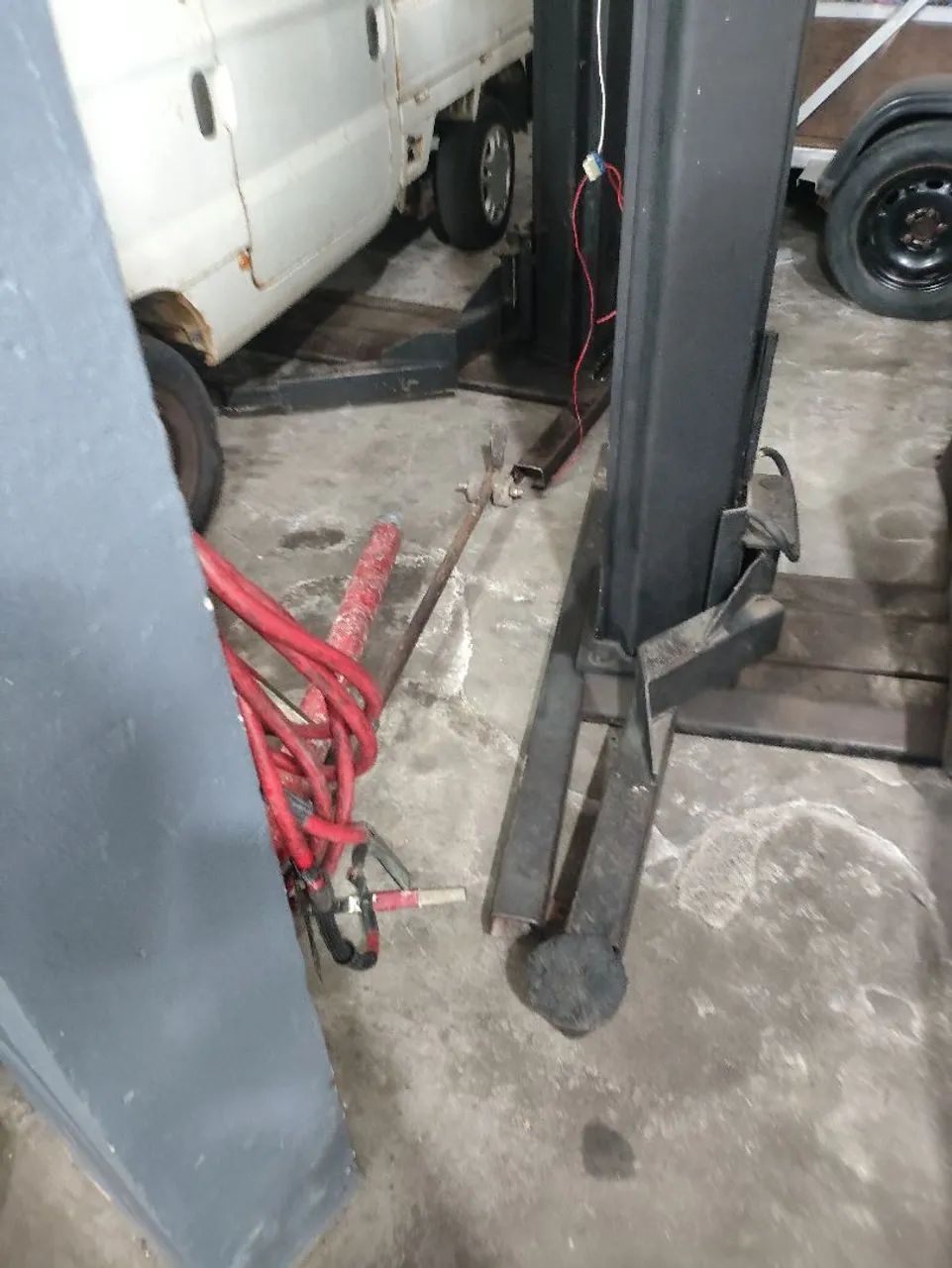 2 Elevacar 2500 toneladas e 1 compressor wetzel  - Foto 3