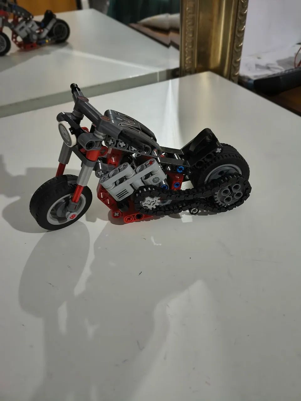 Lego Technic motocicleta 42132 - Foto 2