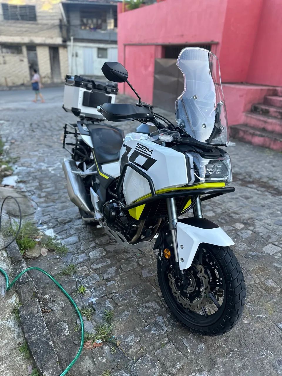 SBM 400 SS EM ESTADO DE ZERO KM! OPORTUNIDADE 