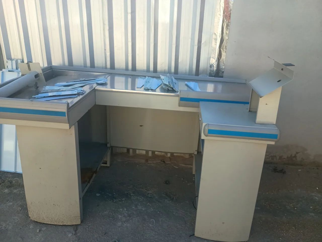 Vendo caixa de mercado 