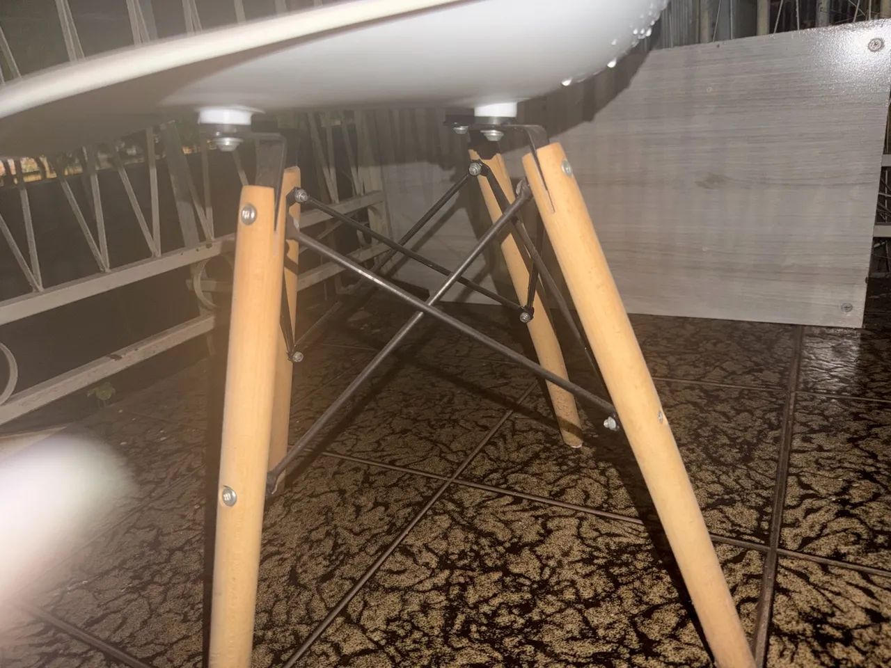 Cadeira branca - Foto 4