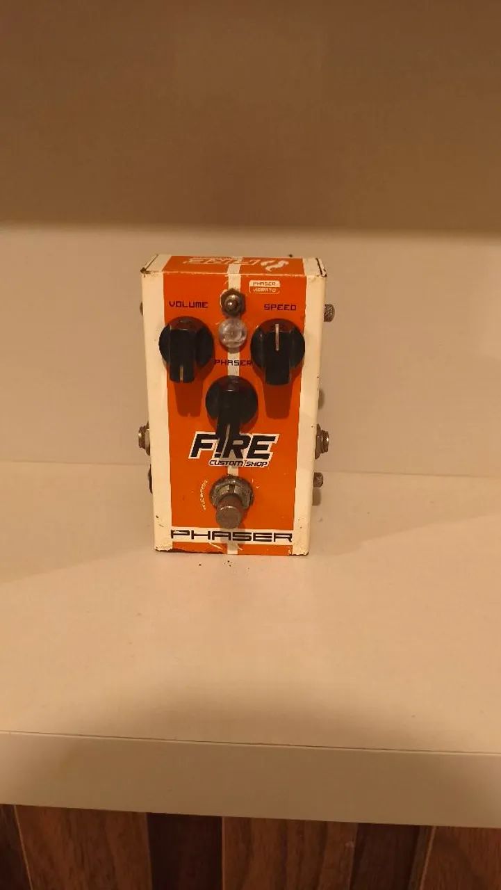 Pedal Fire Phaser/Vibrato