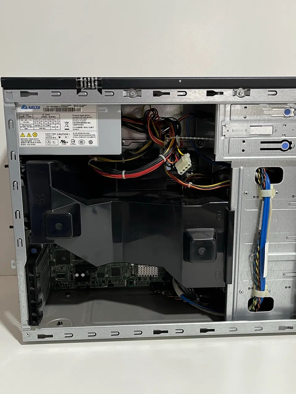 Servidor IBM - X3100 M4 - 4 GB RAM - INTEL XEON  - Foto 3