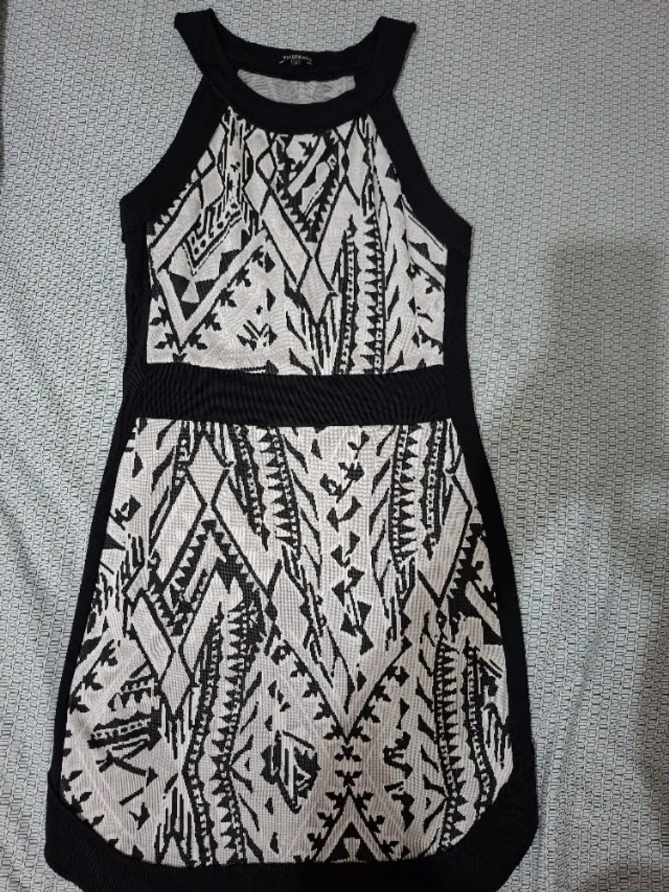 Vestido Preto e prata Lelis Blanc tamanho 40/42 - Foto 5