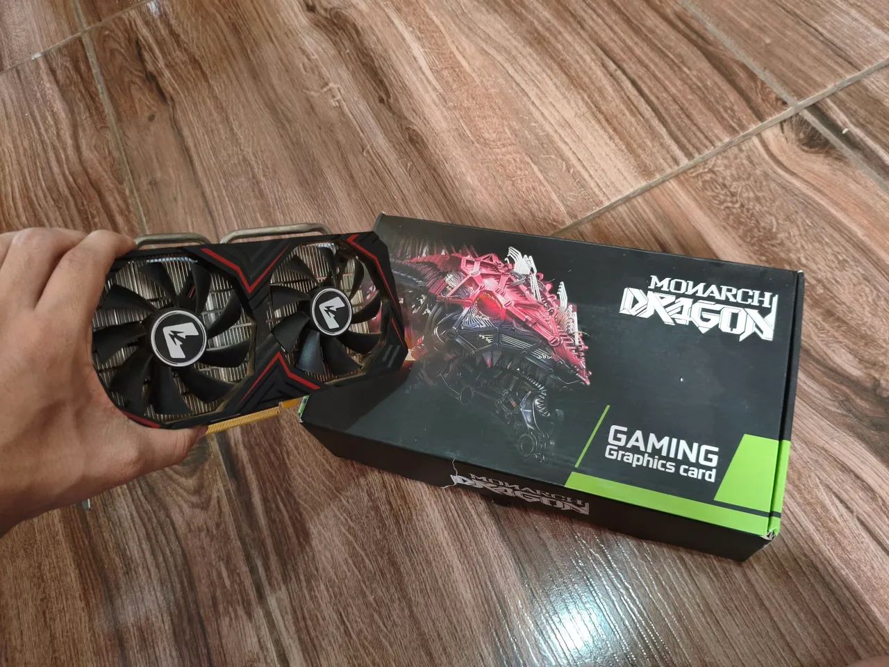 RX 580 2048sp AMD