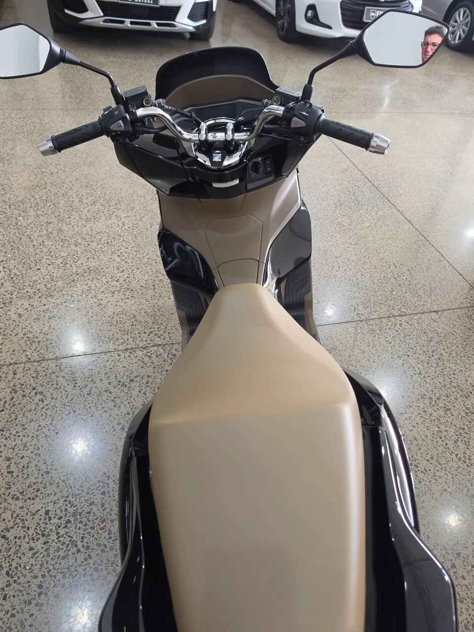 Pcx DLX - Foto 4