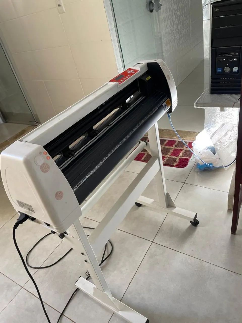 Plotter de recorte 60 cm 
