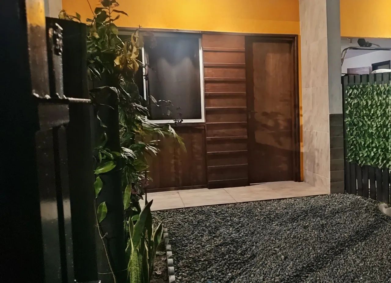 Aluguel Anual em Piçarras SC Kitnet tipo Studio com Mobilia