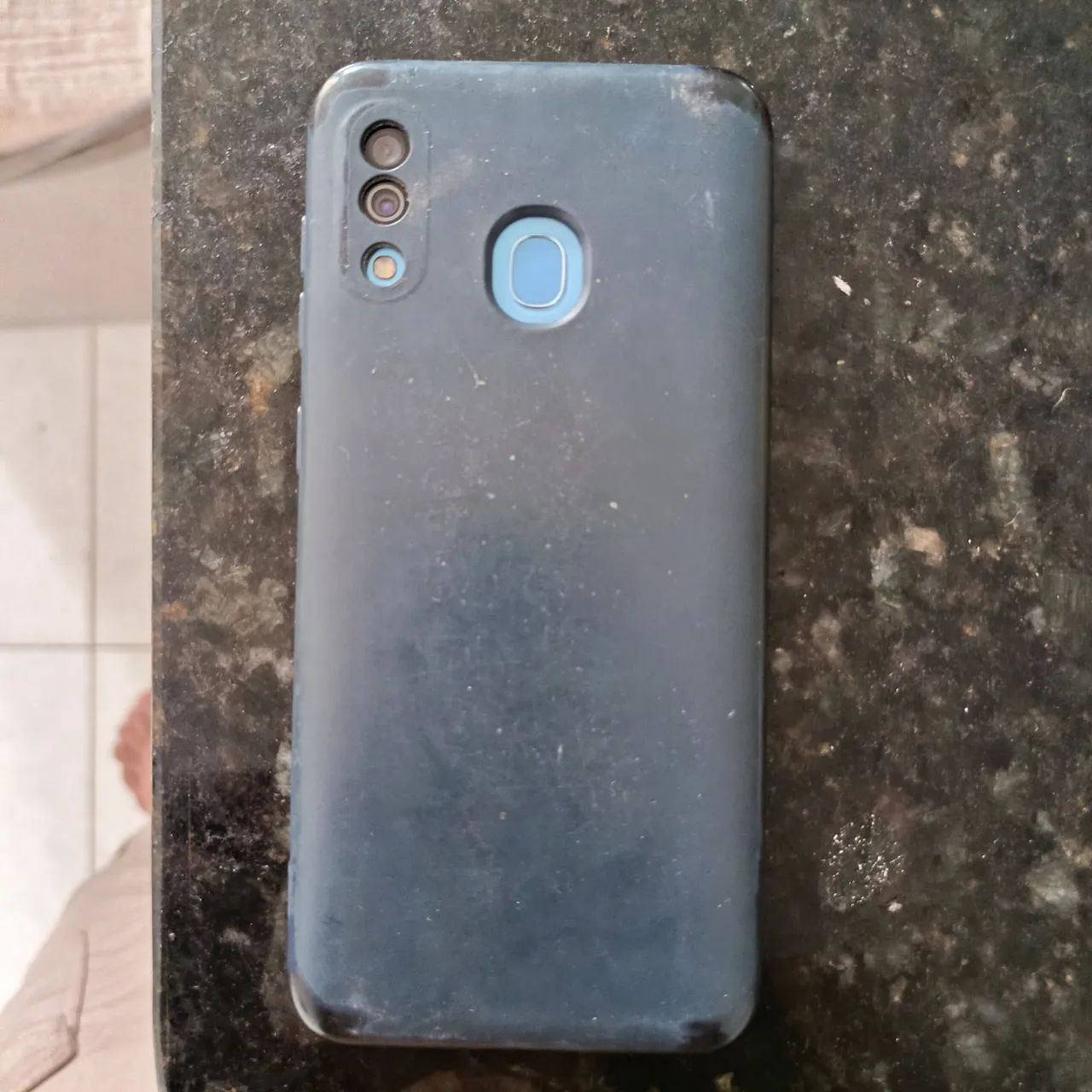 Samsung A30 - Foto 2