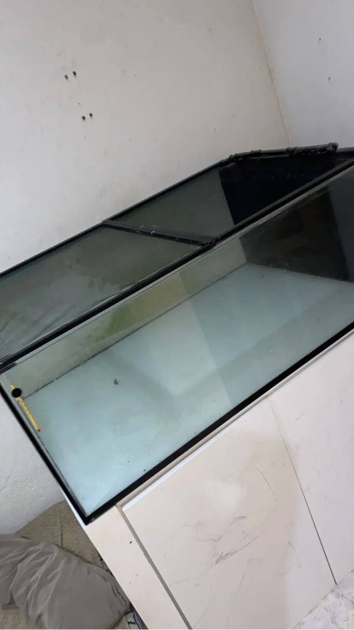 Vende-se aquário 