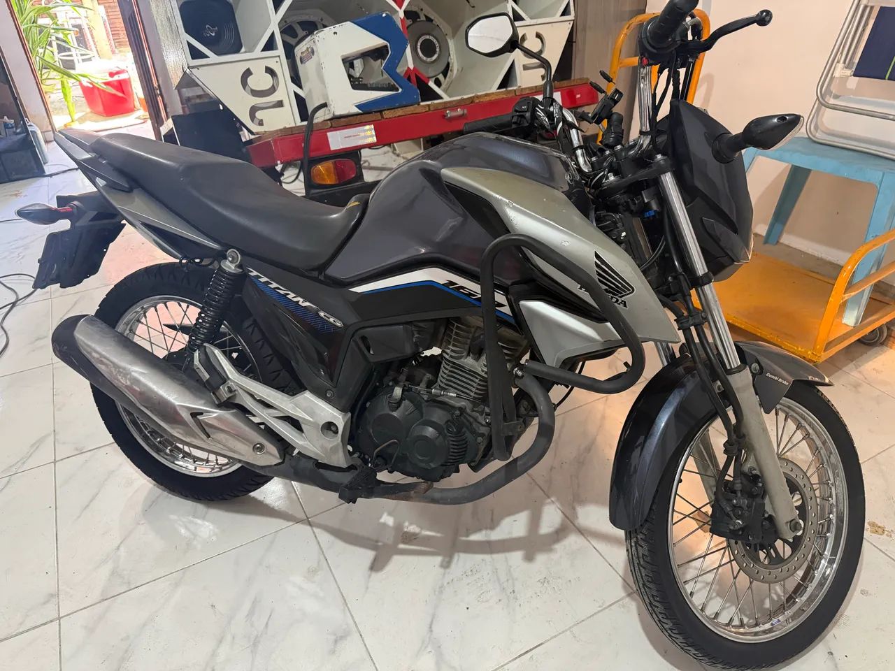 VENDO TITAN 