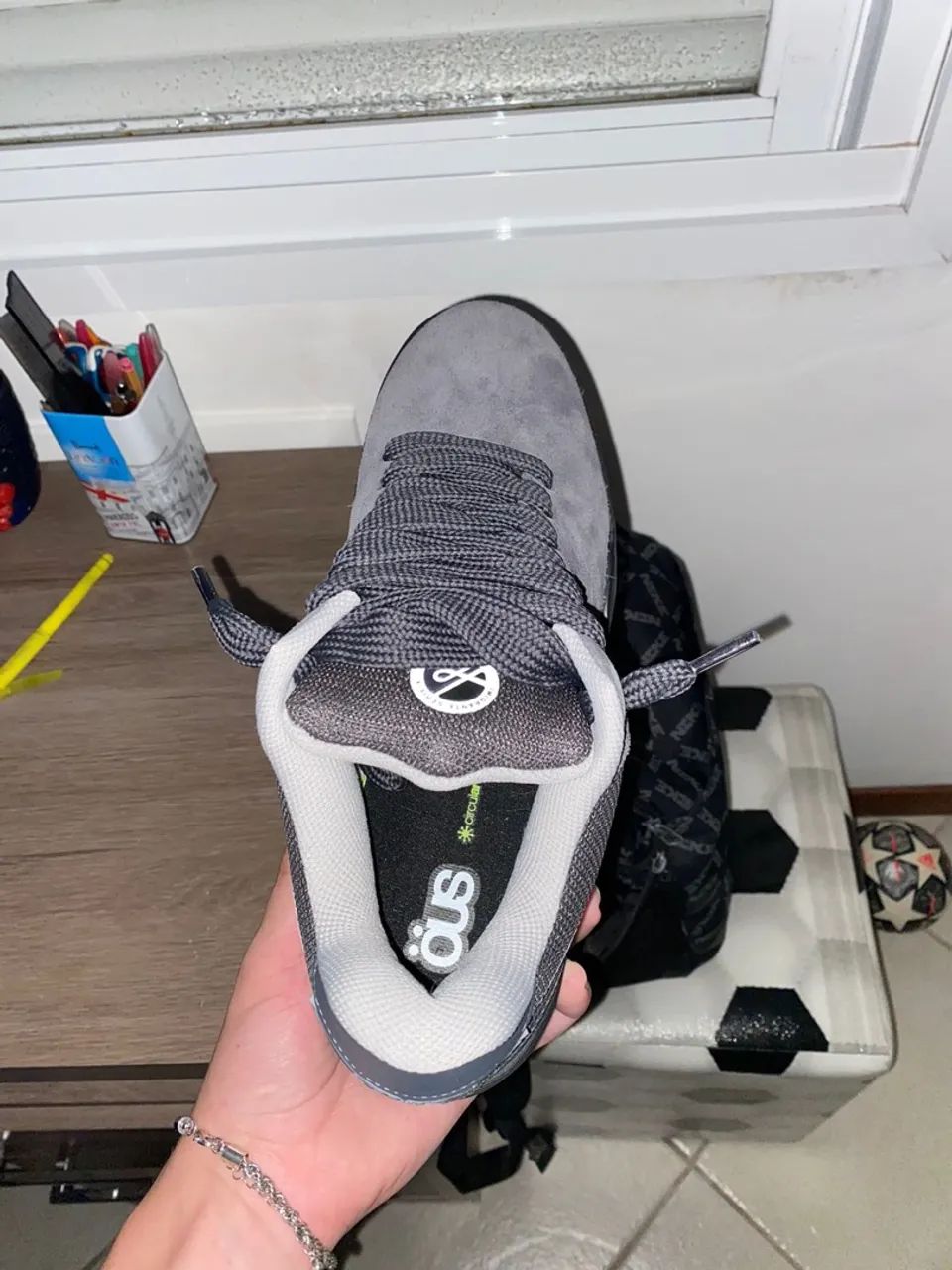 Tenis de camurça da öus
