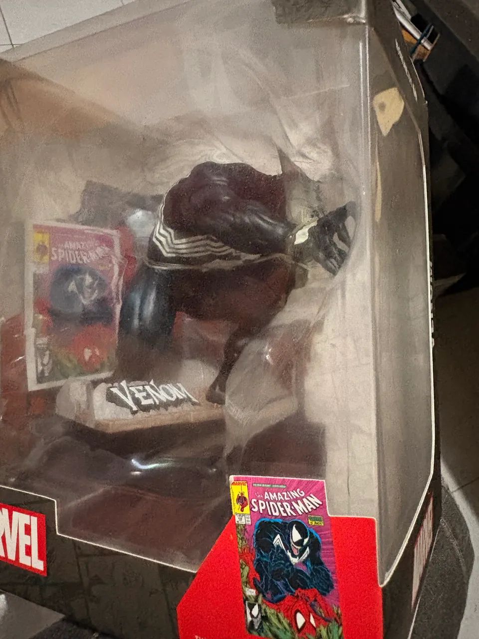 Venom 1/10 mcfarlane toys - Foto 2