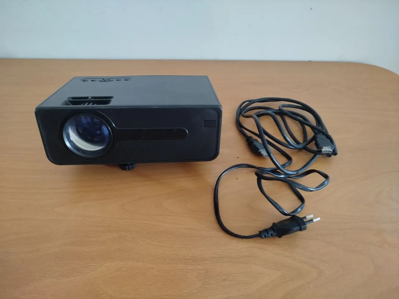 Vende-se mini data show 