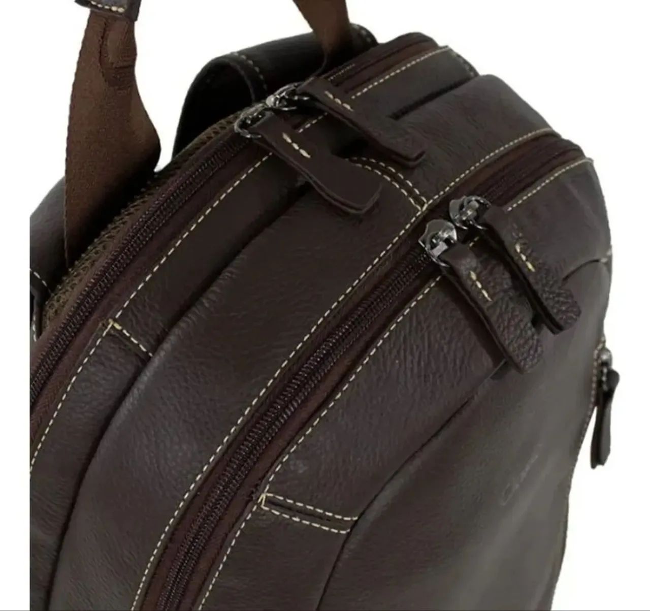 Mochila Executiva classe couro.  - Foto 4