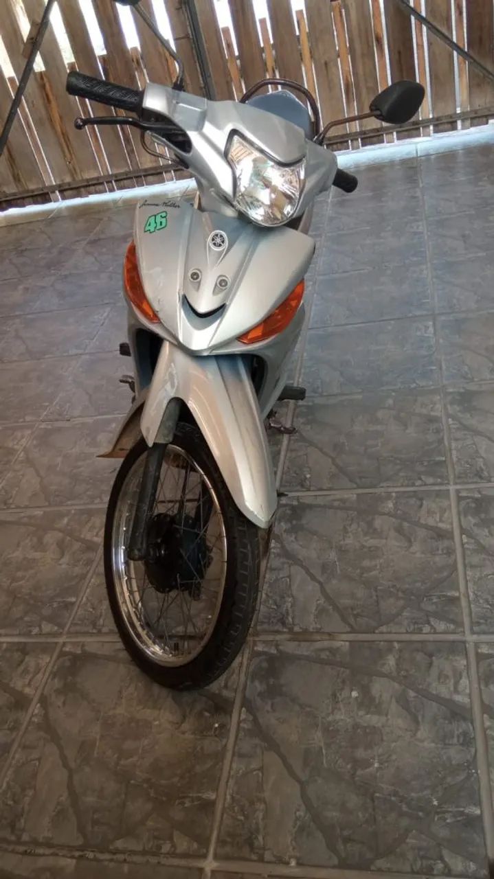 Moto Crypton 