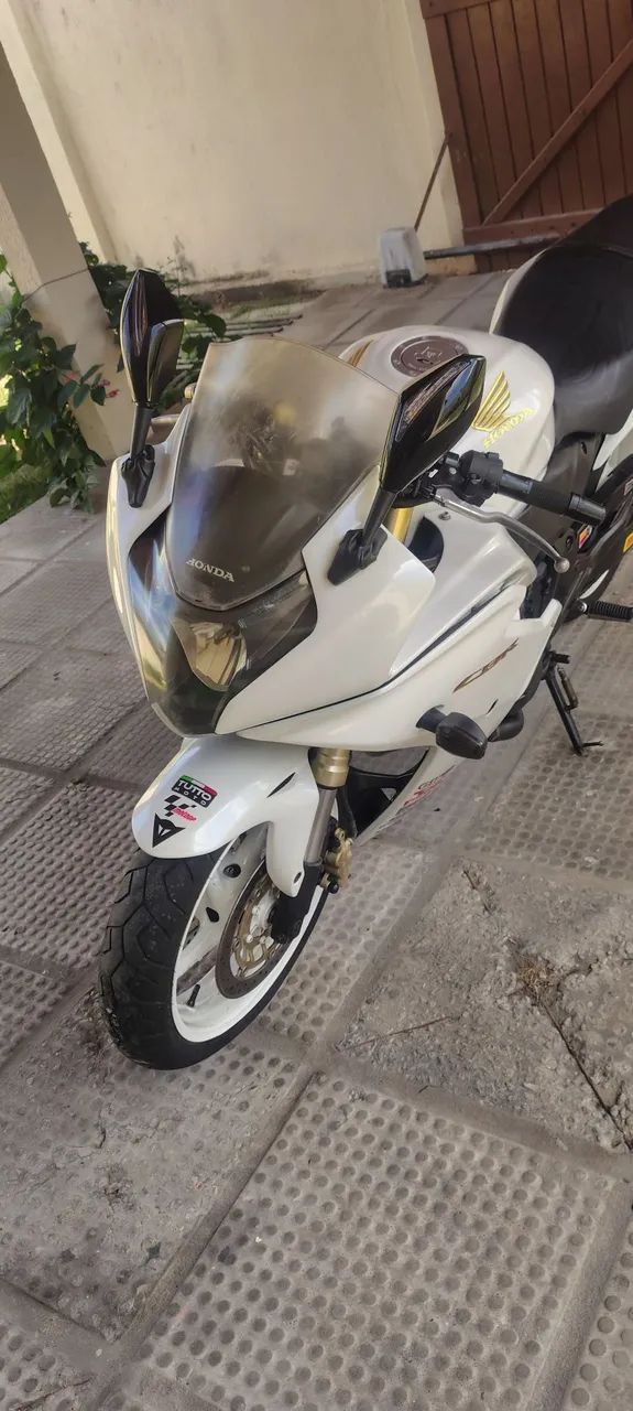 HONDA CBR600F 2013 - Foto 2