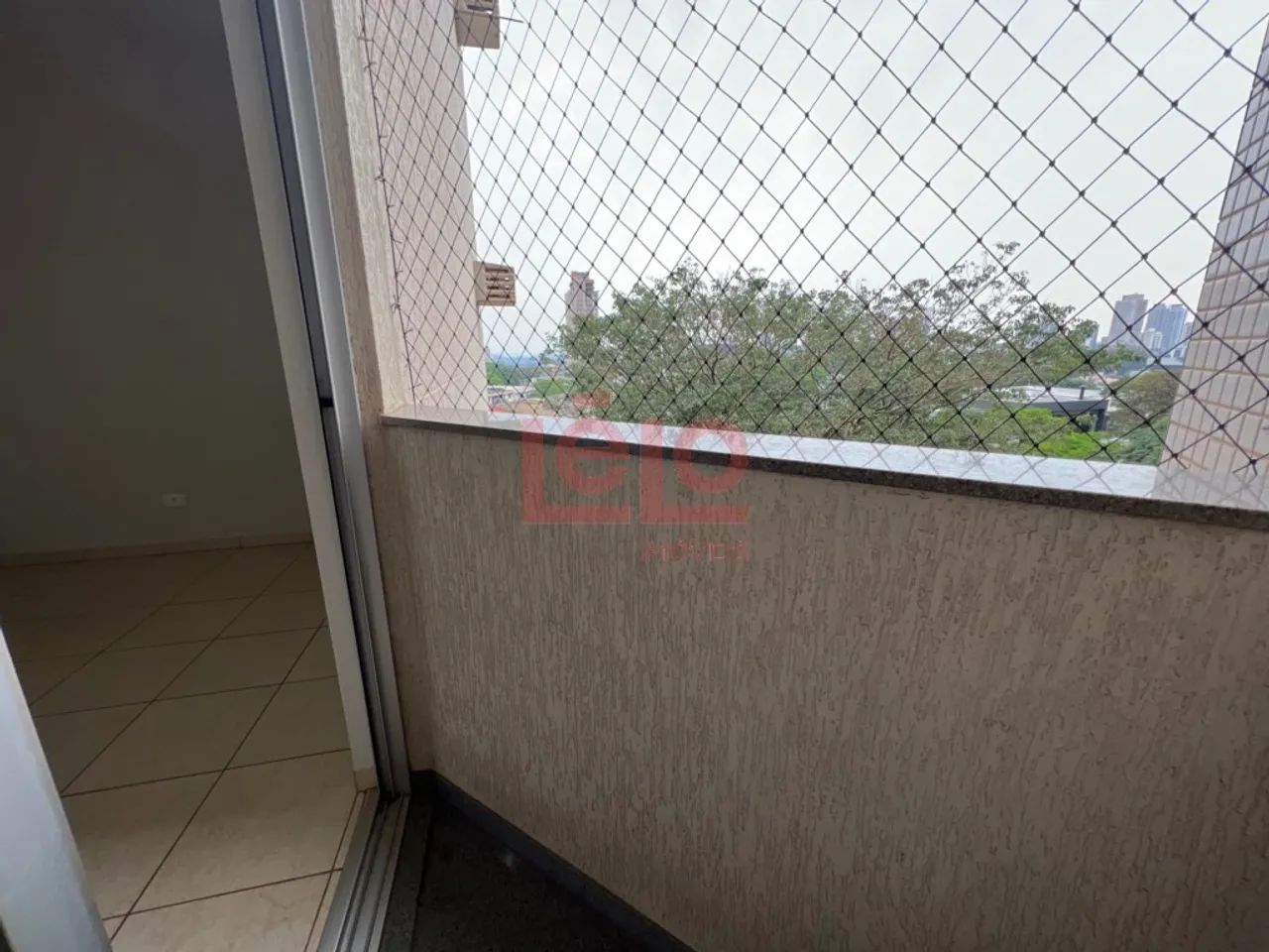 Apartamento para alugar em Maringá, na Zona 03, com 2 quartos, sendo 1 suíte, 73,92 m² e 1 - Foto 4