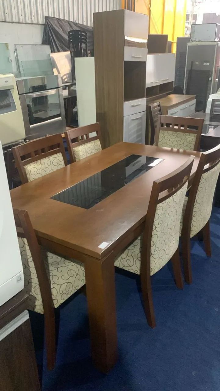 Mesa de Jantar 6 cadeiras 