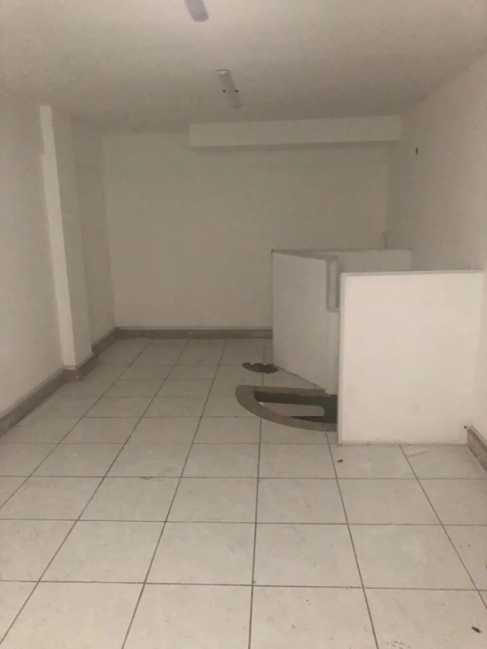 Loja com Sobreloja  no Centro com 35 m2  para  Locação . - Foto 5
