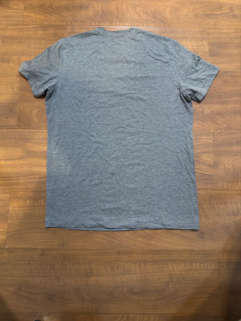 Camiseta AeroPostale (G) - Foto 2