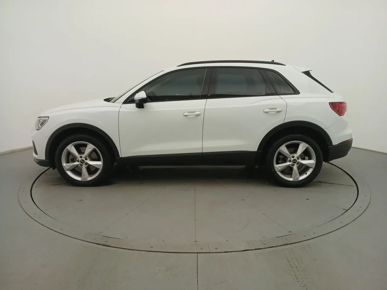 Audi Q3 Prestige 2.0 TFSI Tiptr.quatro 2025 - Foto 2