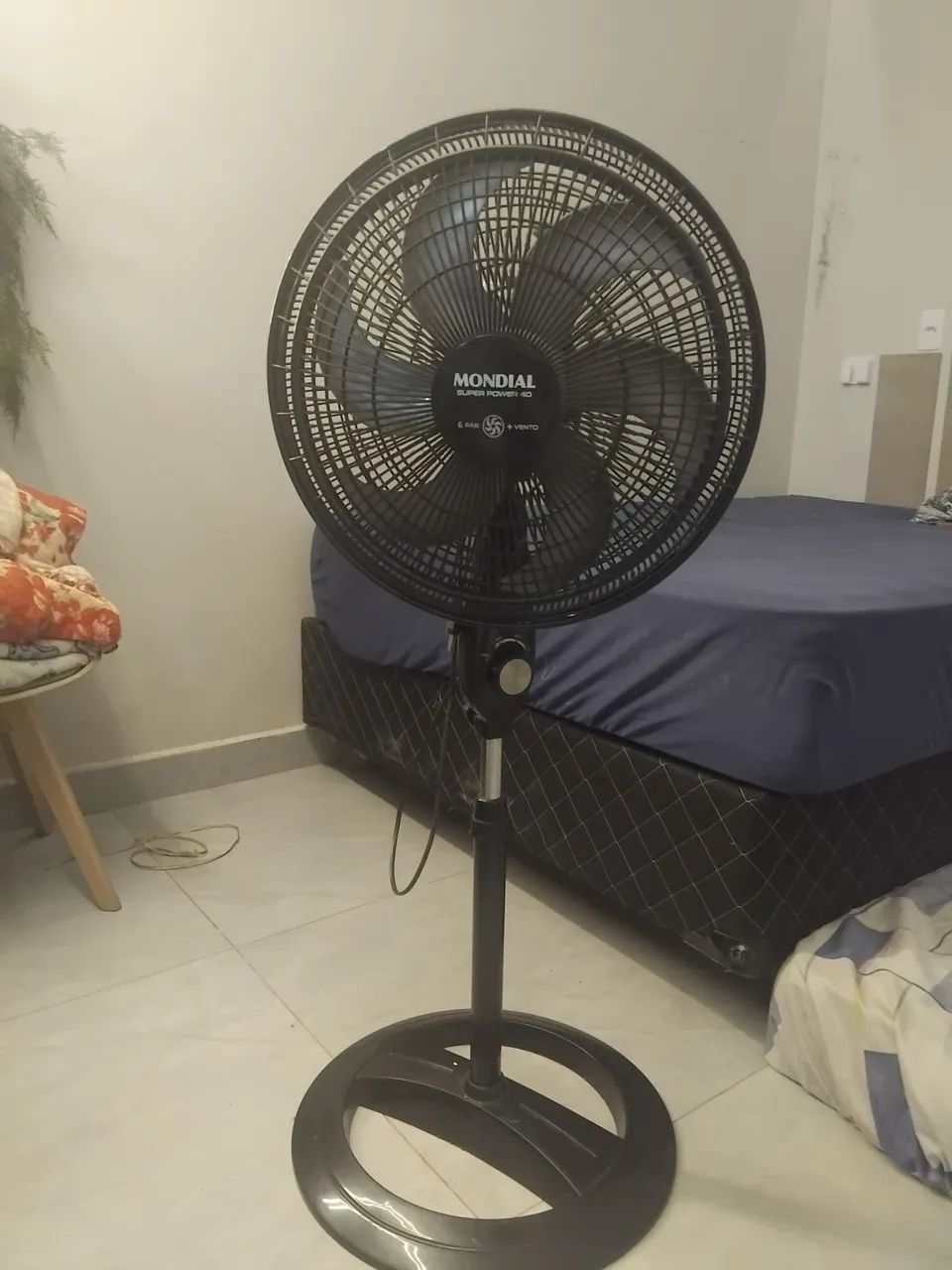 Ventilador de pé 