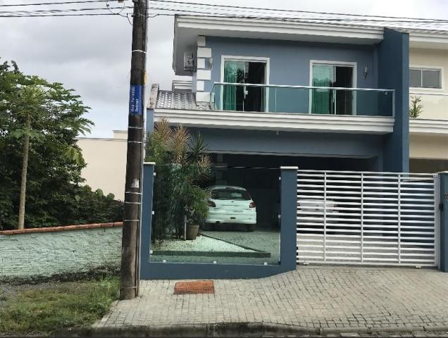 Casa à venda com 3 dormitórios em Bom retiro, Joinville cod:KR807