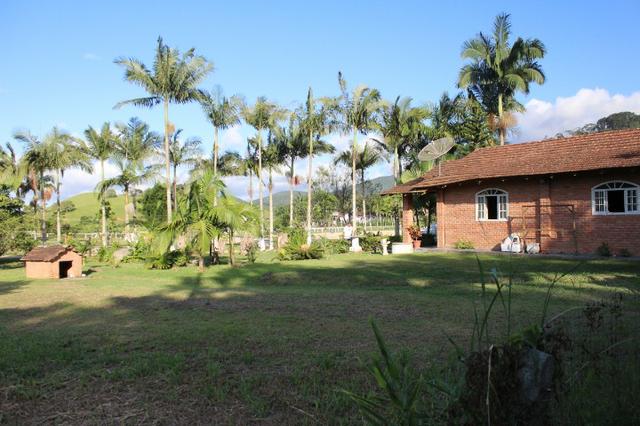 Lindo Sitio em Camboriú - Foto 9