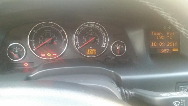 Zafira Elite 2.0 Bege/Dourada automática 7 lugares - Foto 12