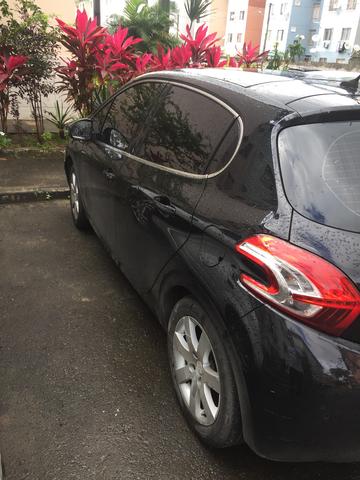 Peugeout 208 Griffe