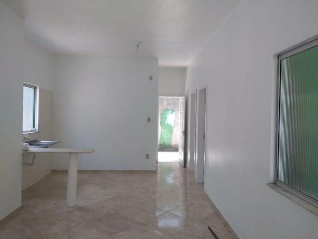Cactos Centro de Ananindeua 150 metros da BR casas 2/4 em condomínio fechado com laje - Foto 4