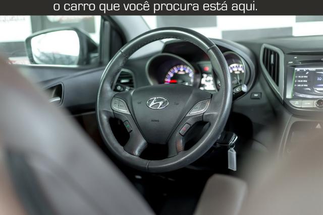 Hyundai Hb20x Premium 1.6 Flex - Foto 18