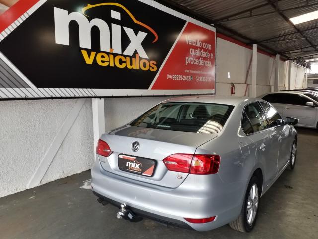 Jetta 2.0 Comfortline Flex 4p Tiptronic 2012 - Foto 3