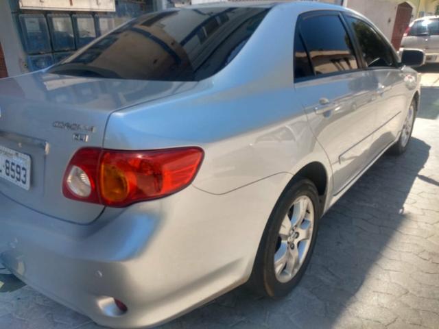 Vendo Corolla 2009 financio em promissória ou cheque - Foto 2