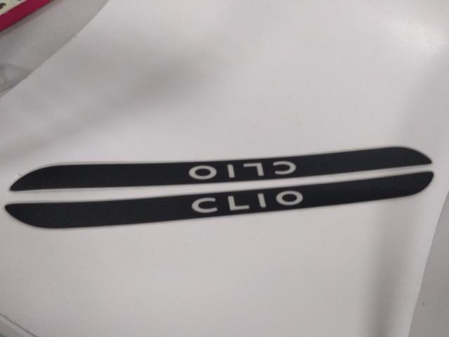 *9 - Soleira Renault Clio 5p Original Portas Dianteira