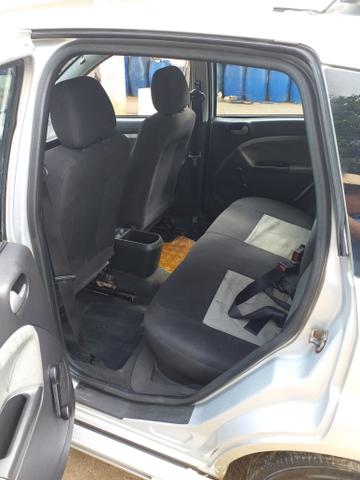 Carro em perfeito estado de conservação - Foto 6