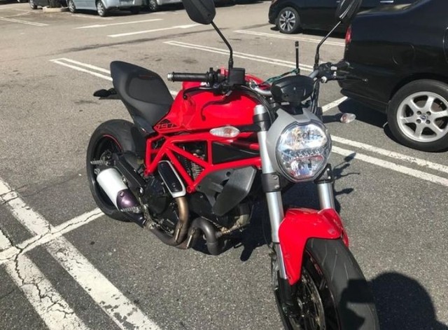 VENDE SE DUCATI MONSTER