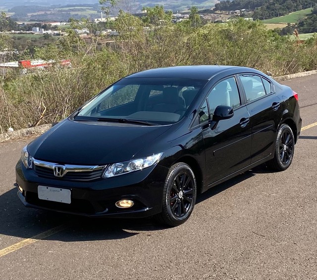 HONDA CIVIC LXS 1.8 *IMPECÁVEL*
