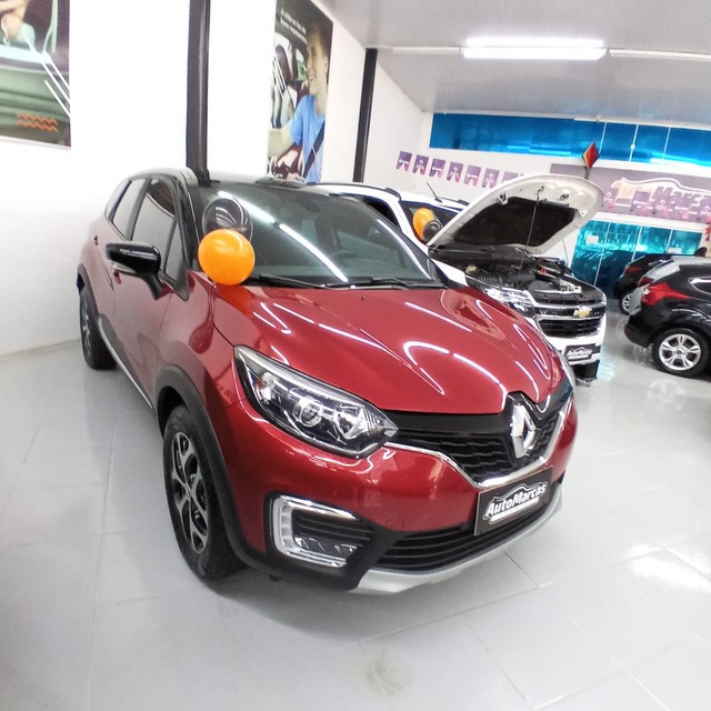 RENAULT CAPTUR INTENSE 1.6 16V FLEX 5P AUT.