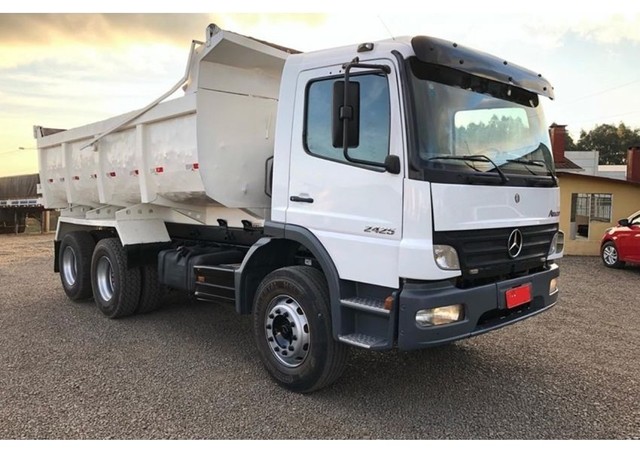 VENDO ATEGO 2425