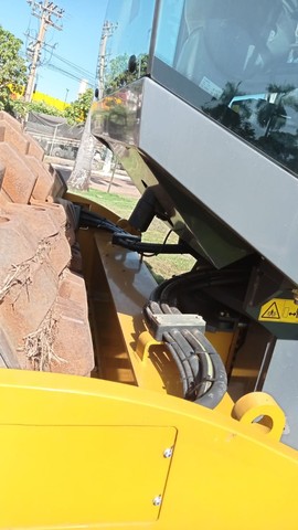 Rolo compactador - XCMG - XS123PDBR - Foto 4